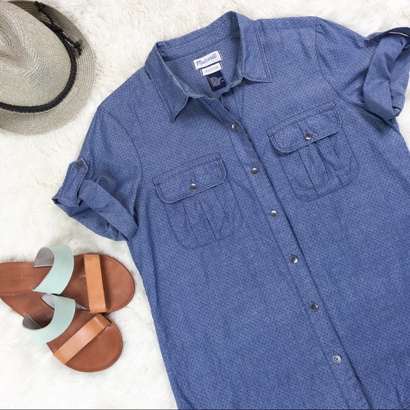 Madewell Tops - Madewell Chambray Button Down Shirt Short Sleeve M